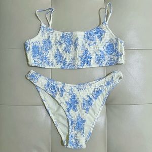 triangl white & blue swim set